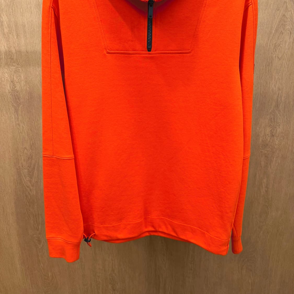 도나카란 뉴욕 하프 집업 스웻 셔츠 스트링 디테일 오렌지 상품이미지5
