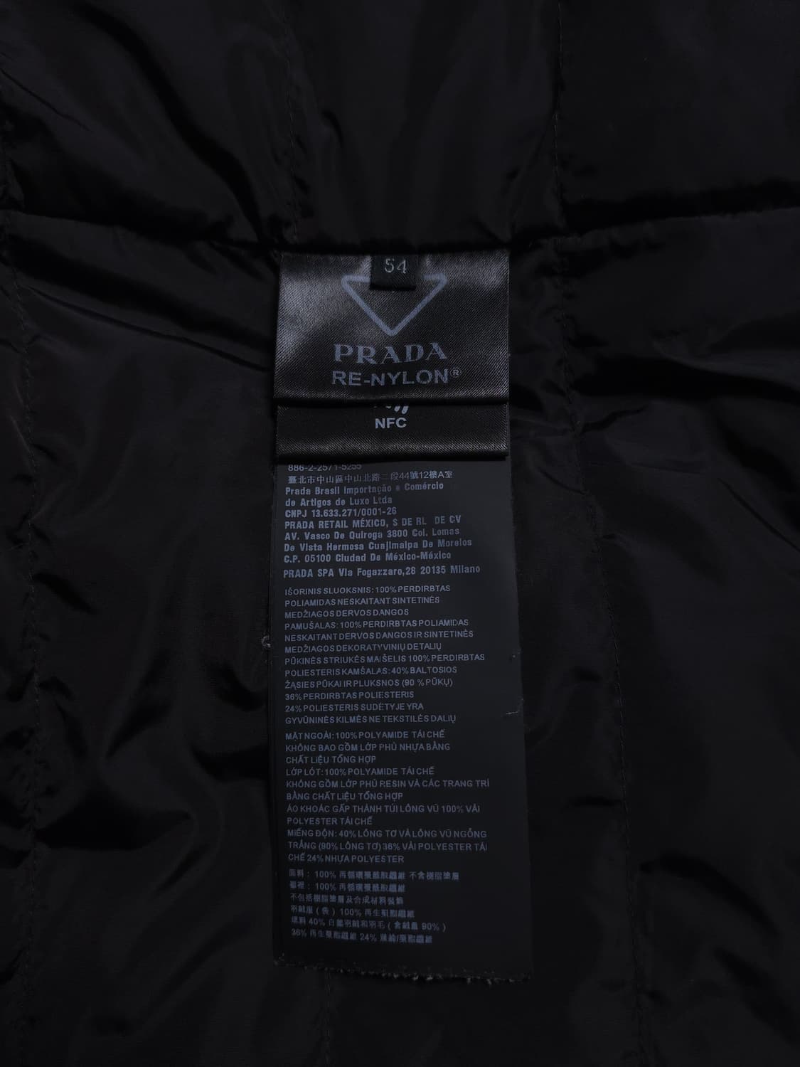 [54] 프라다 리나일론 패딩 자켓 블랙(SGN955) 상품이미지8