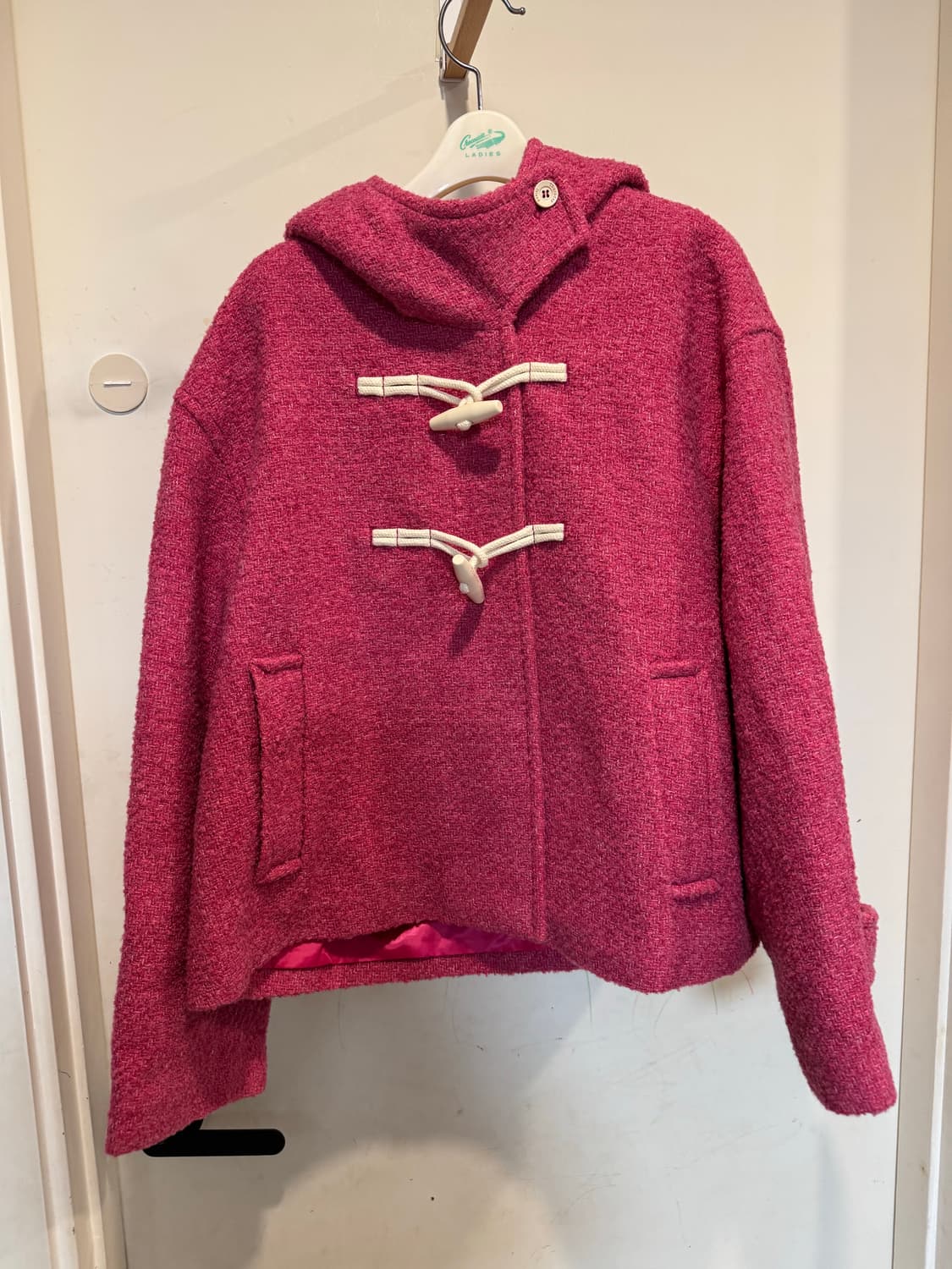 새상품 Thursdays island 썰스데이아일랜드 코트 상품이미지1