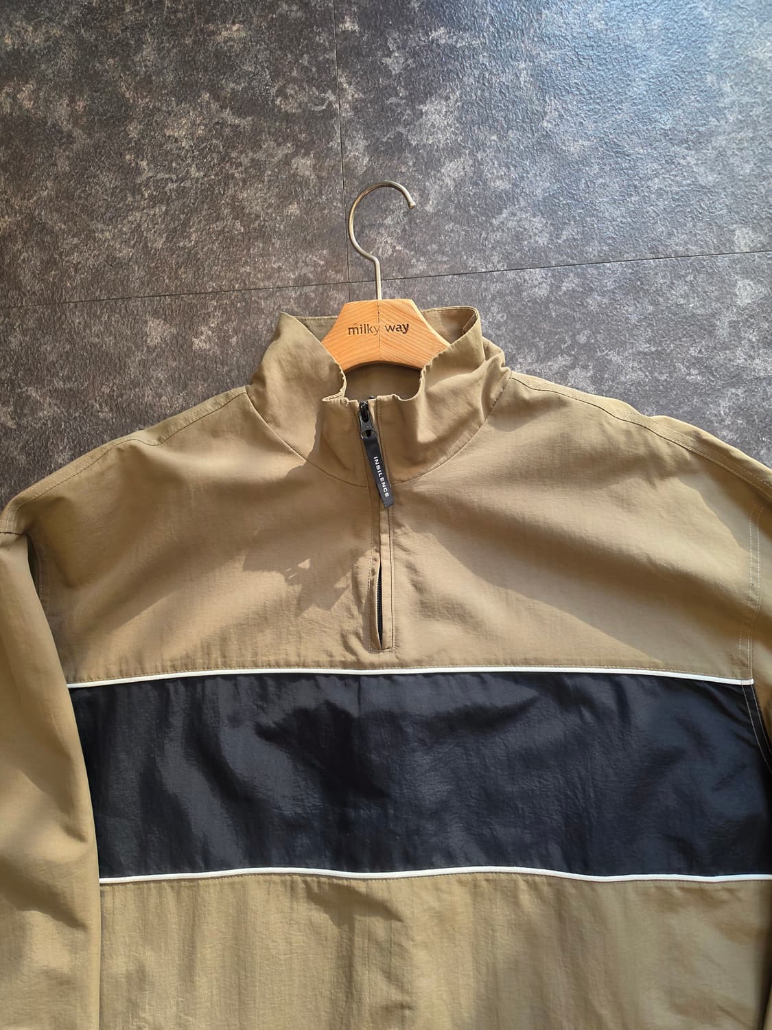 인사일런스 아노락 반집업 L사이즈 상품이미지2