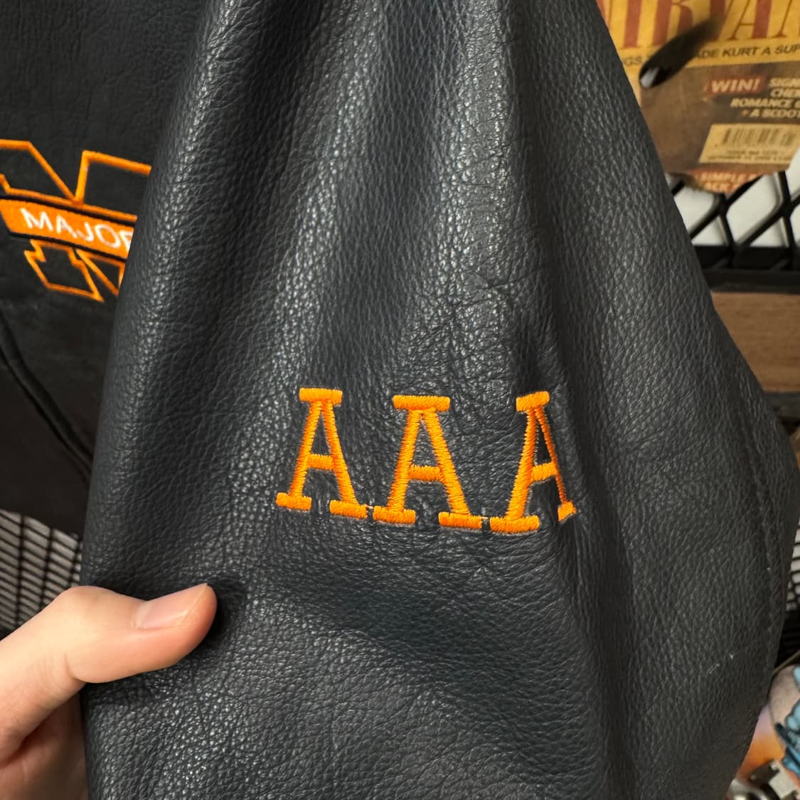 USA VINTAGE 레더 팀 자켓 사이드 자수 레터링 포인트 블랙 상품이미지7