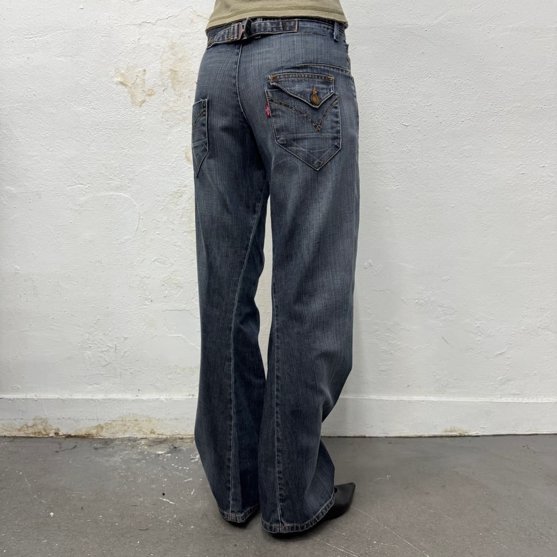 리바이스 엔지니어드 진(Levi's) 신치백 워시드 데님 팬츠 상품이미지2