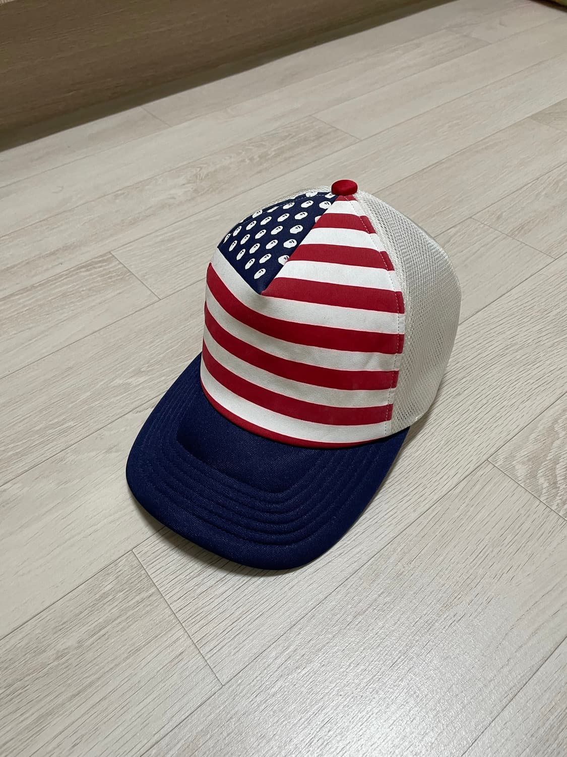 올드 베이프 성조기 메쉬캡 (칸예착) 상품이미지1