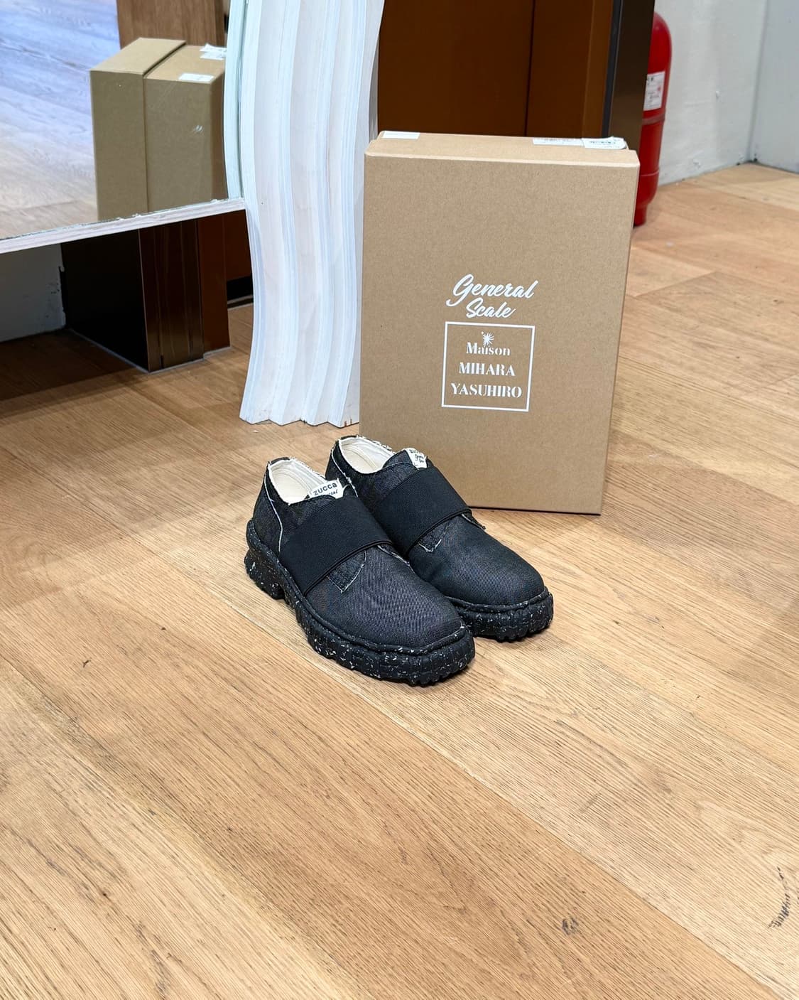 미하라 야스히로 x 주카 제너럴 스케일 데님 스니커즈 상품이미지1