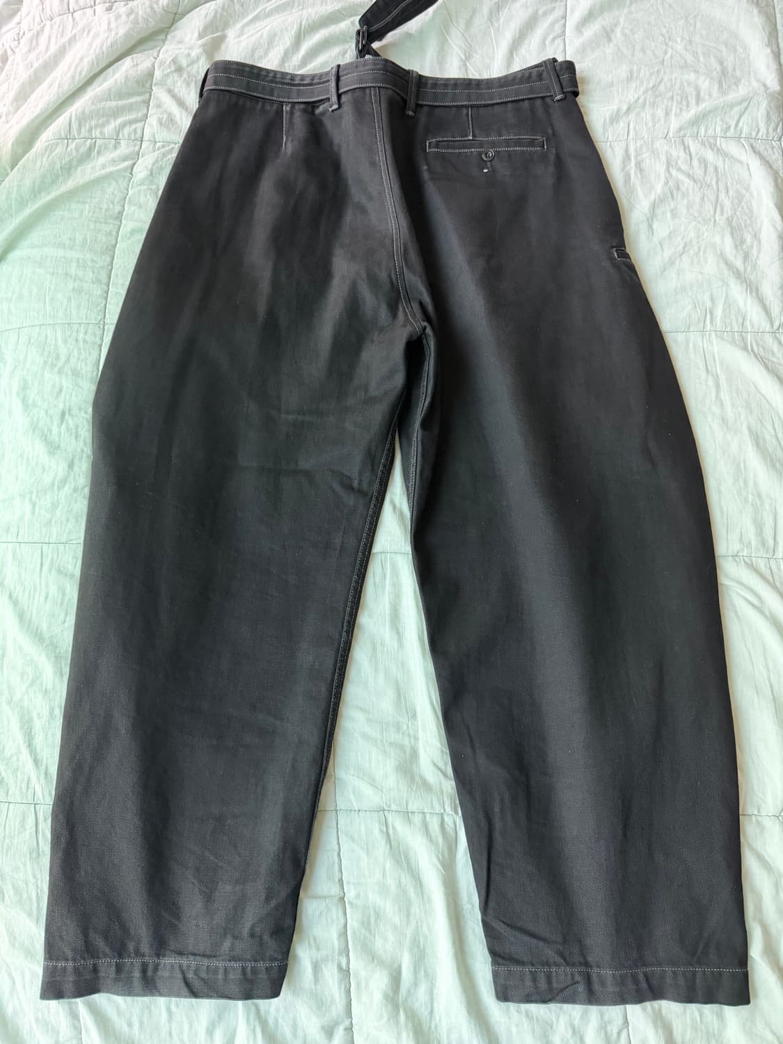 [52] 르메르 트위스티드 벨티드 팬츠 상품이미지2