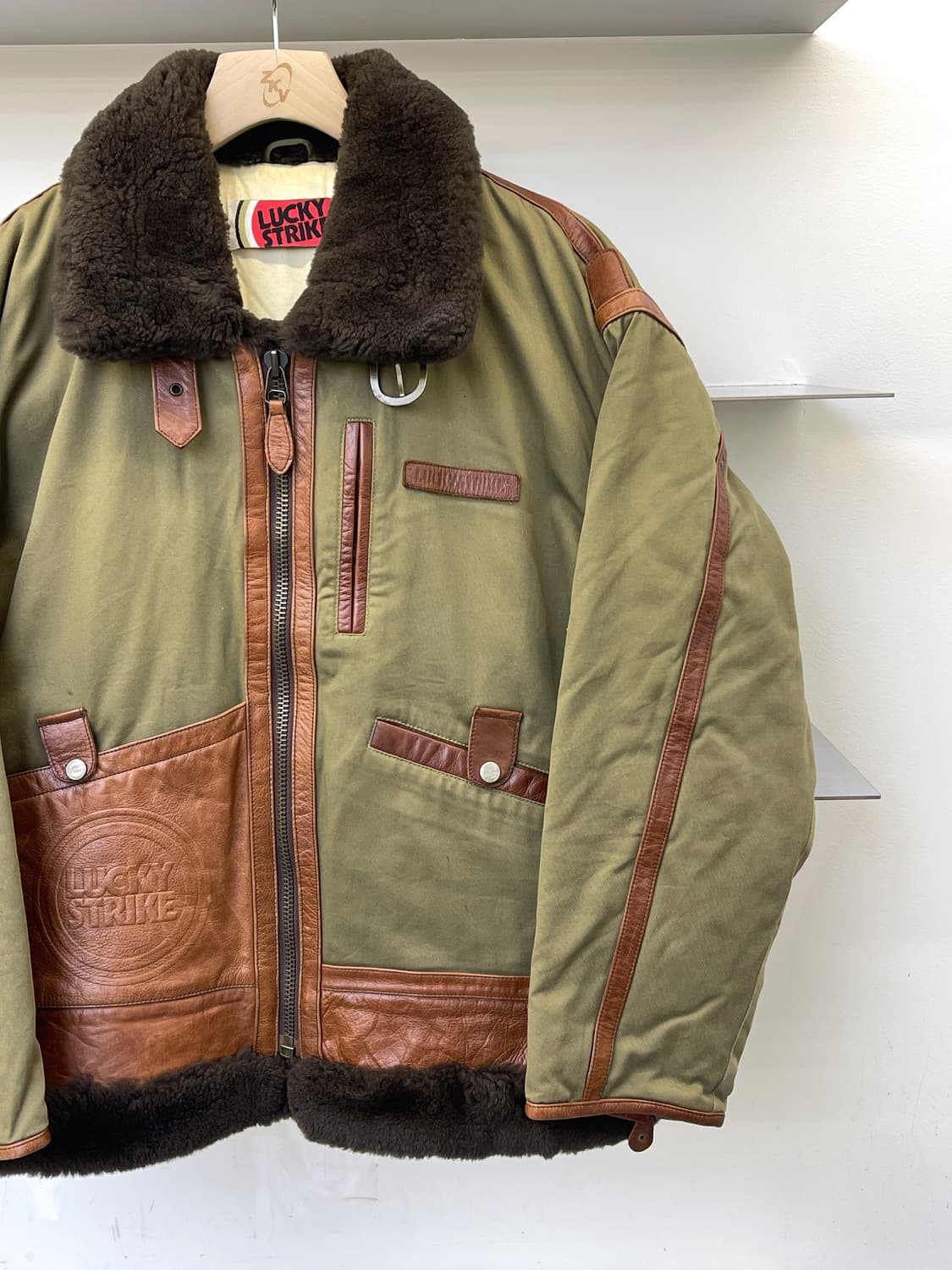 럭키 스트라이크 U.S.A.F 타입 B-3 홀스하이드 무스탕 상품이미지4