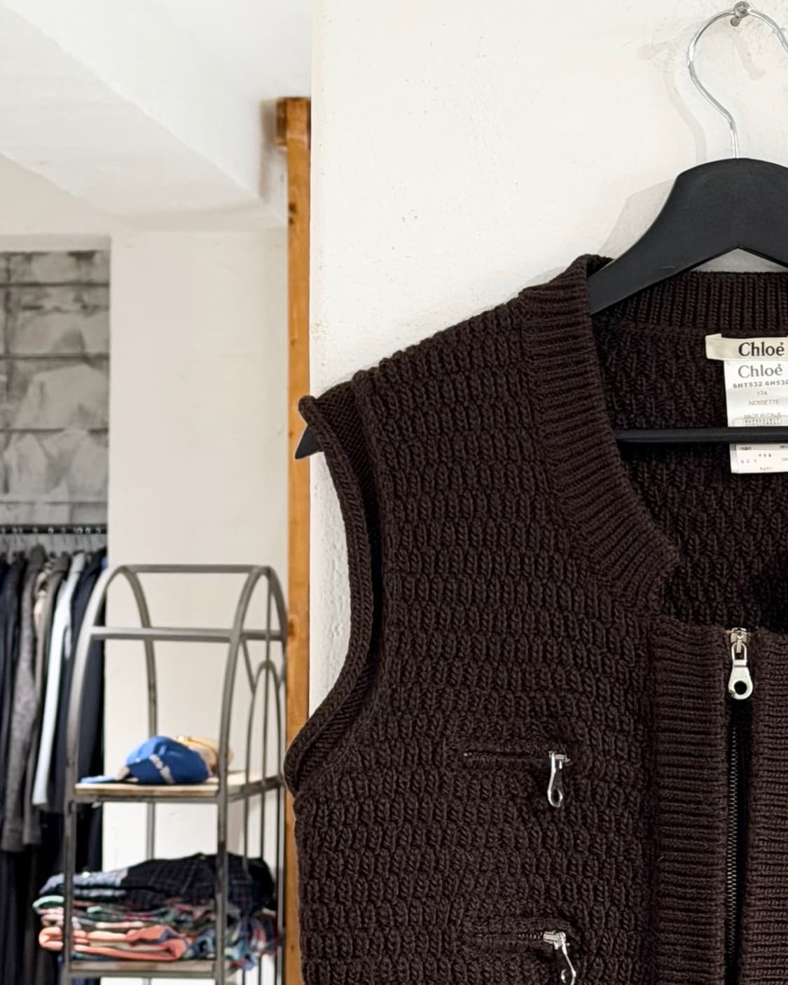 끌로에 다크브라운 크롭 울 니트 베스트 상품이미지2