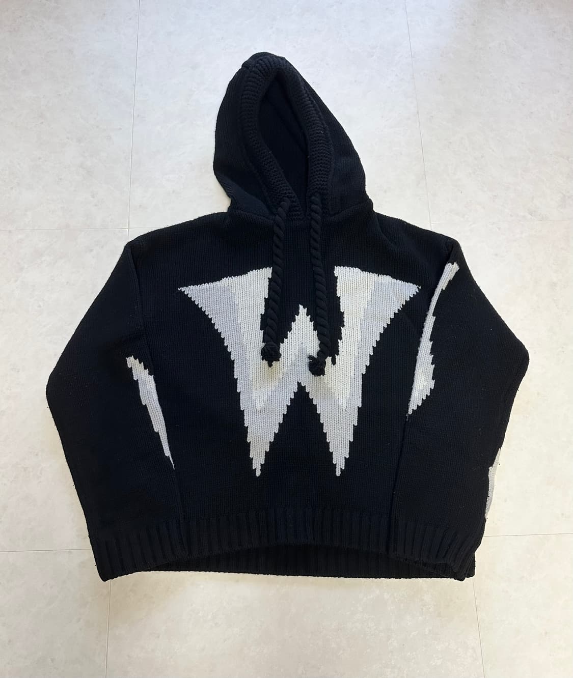 [L] JW Anderson 울 청키 니트후드 상품이미지1