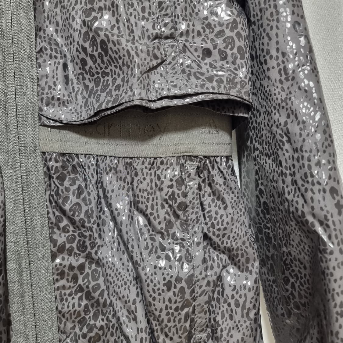 스텔라 맥카트니 × 아디다스 바람막이 자켓 (4455/표기XS) 상태최상 상품이미지4