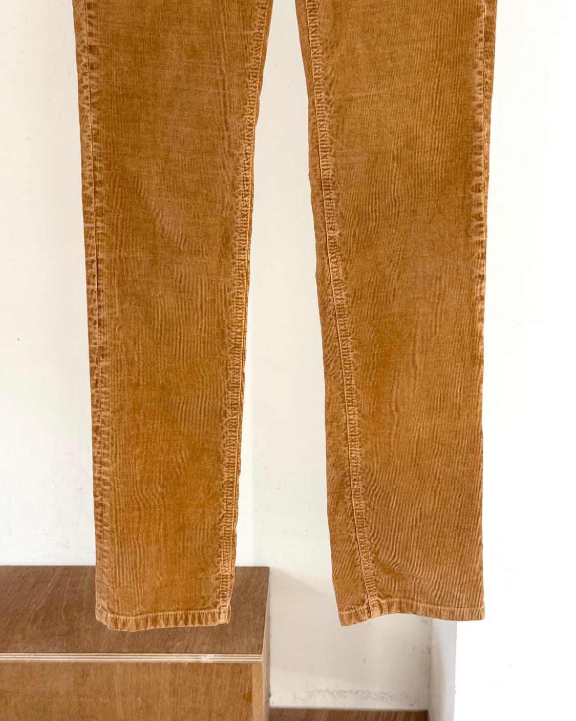 돌체앤가바나 카라멜 코듀로이 로우라이즈 팬츠 상품이미지3