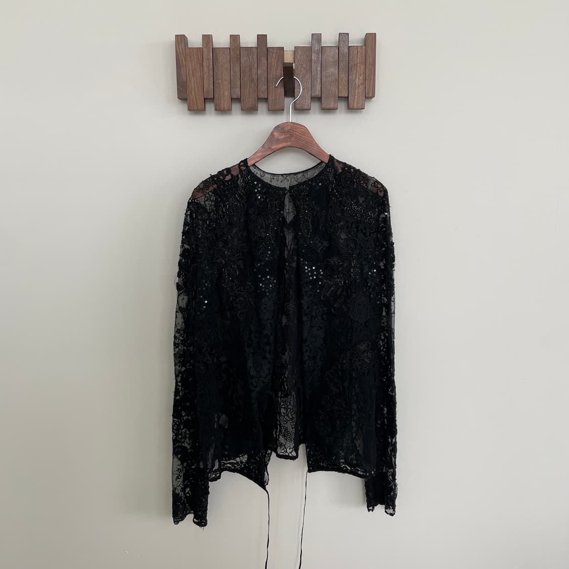 톰포드 시퀸 백 오픈 블라우스 상품이미지3