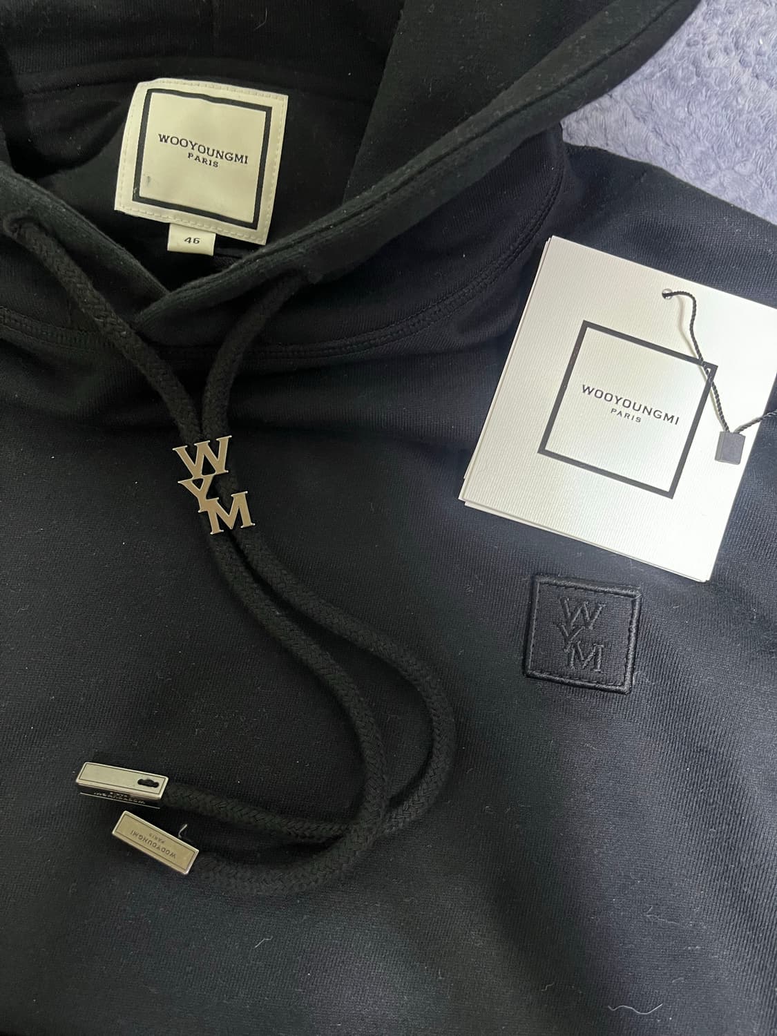 25FW 우영미 레터링 블랙 후드티  상품이미지1