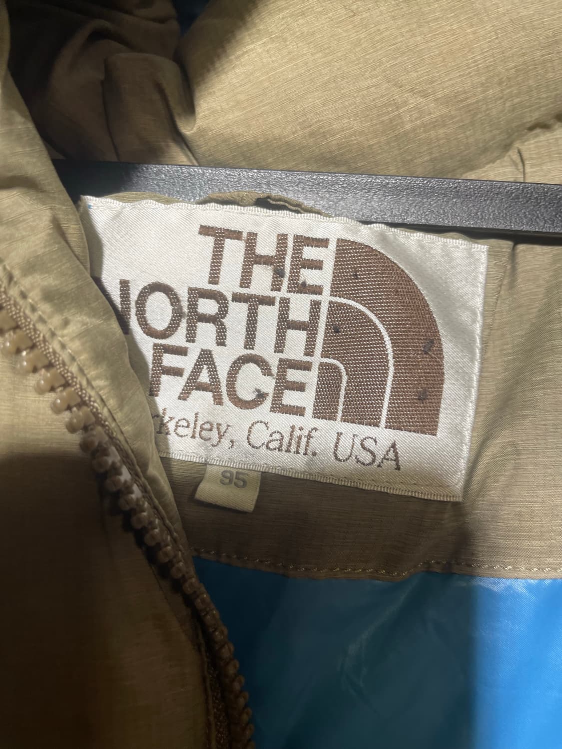 노스페이스 베이지 700 유니크색상 상품이미지2