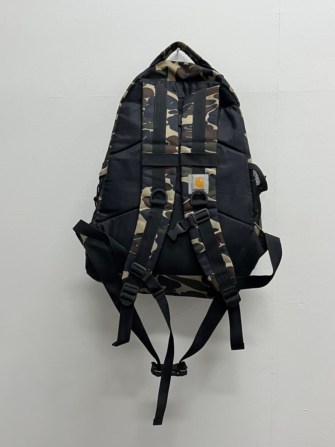칼하트 킥플립 카모 백팩 상품이미지3