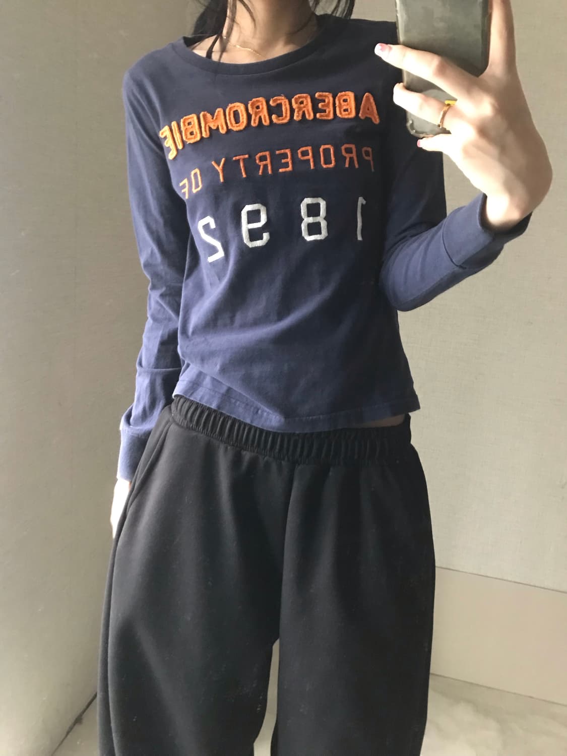 아베크롬비 네이비 롱슬리브 상품이미지4