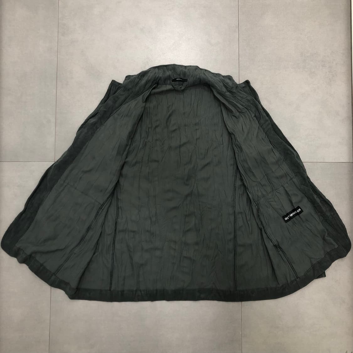 이세이미야케 옴므플리세 코듀로이 플리츠 자켓 2 상품이미지4