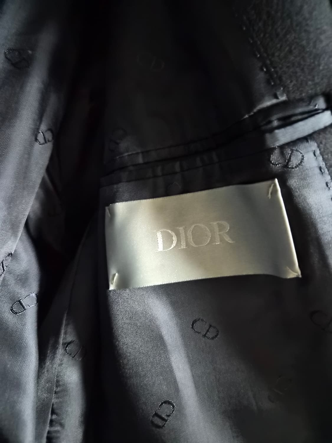 디올 21fw 실크울 로프 코트 팝니다 루이비통 구찌 보테가 프라다 상품이미지8