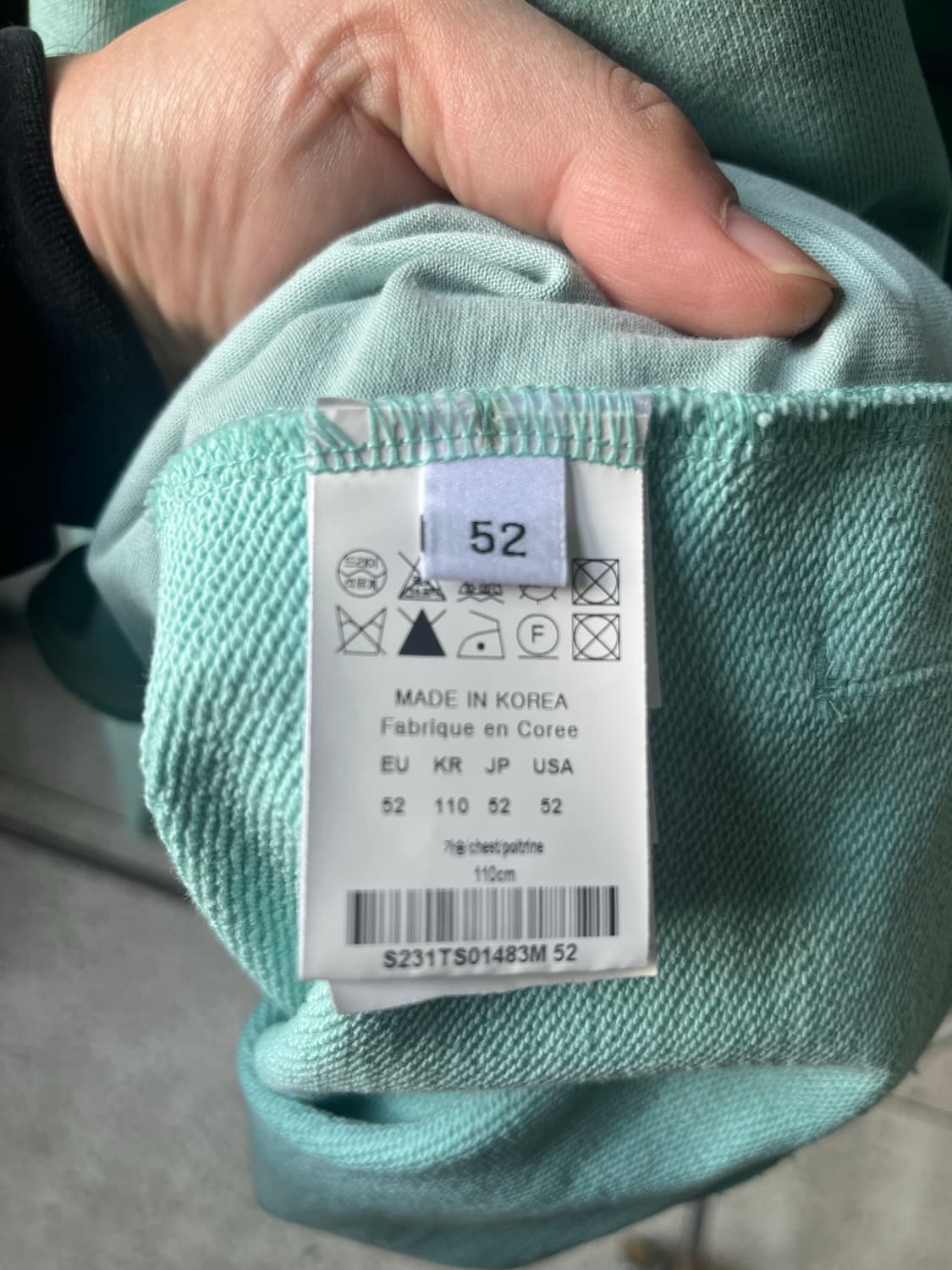 솔리드옴므 백로고 자수 맨투맨 상품이미지6