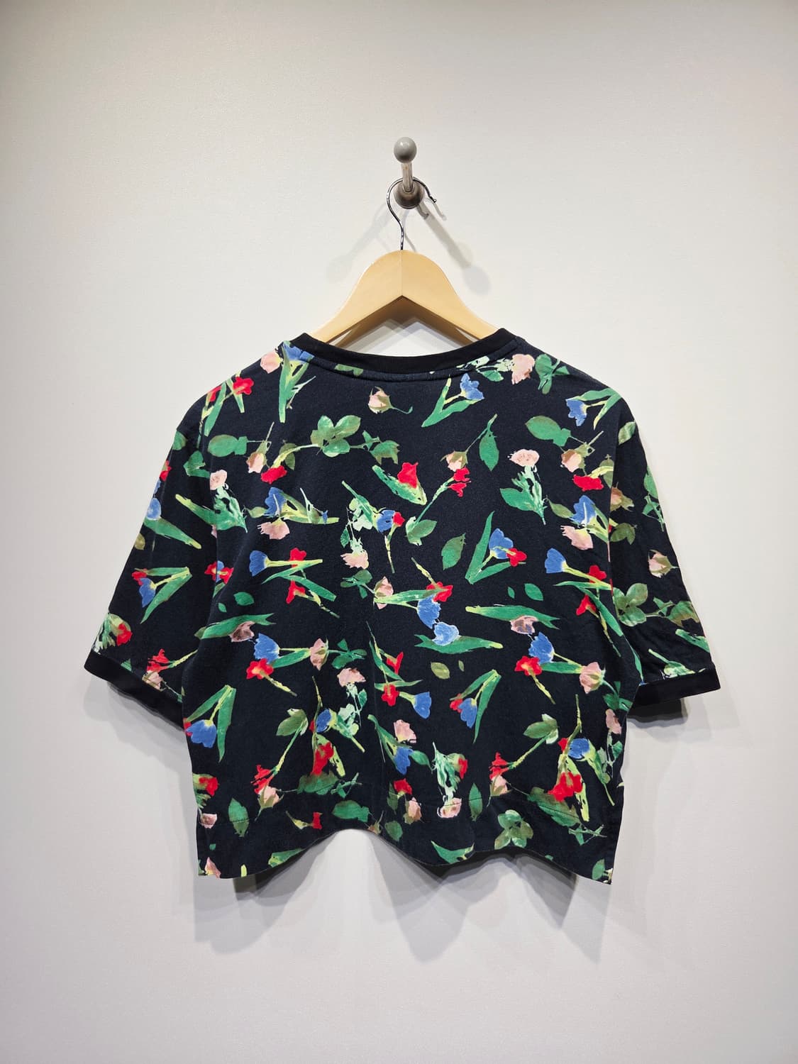 아디다스 오리지널스 플로럴 크롭 티셔츠_XS 상품이미지5