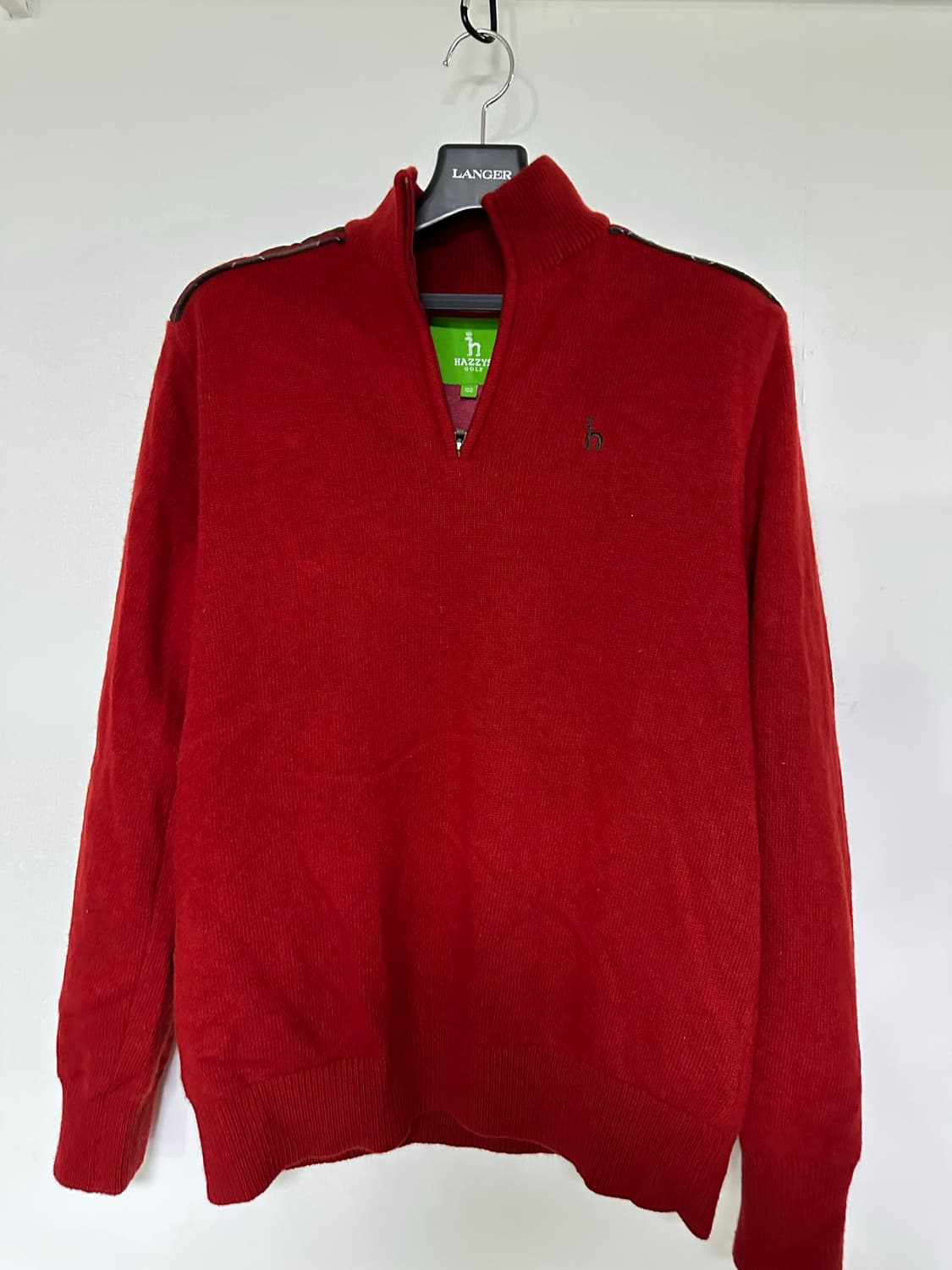 헤지스 골프 남성 레드 하프넥 니트 상품이미지1
