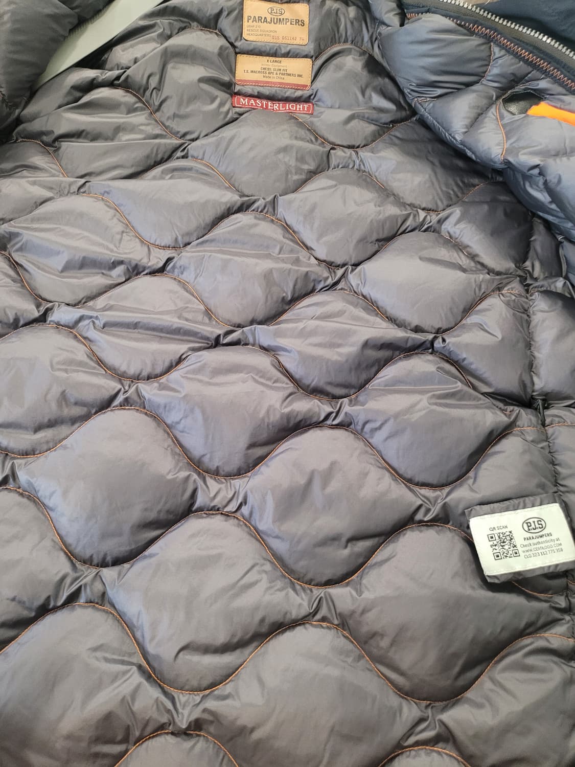 XL 파라점퍼스 라이트핸드 라이트 패딩  상품이미지5