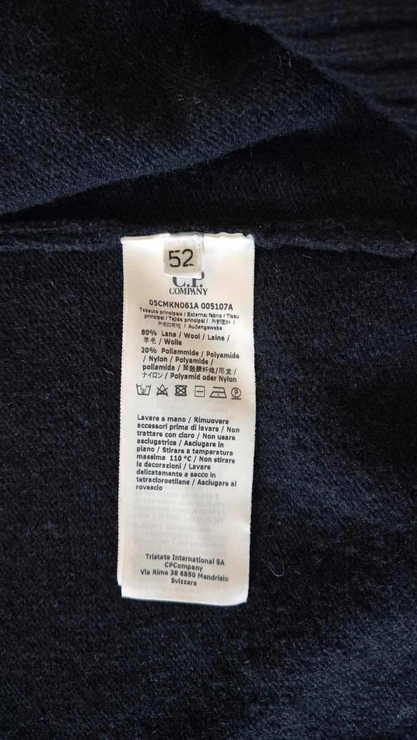 CP컴퍼니 니트집업 네이비(52사이즈) 상품이미지2