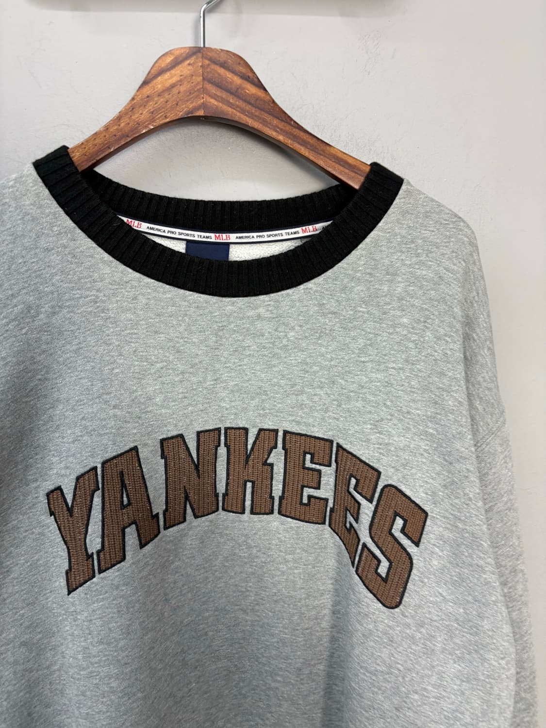MLB 뉴욕 양키스 아치로고 맨투맨 A1781 상품이미지3