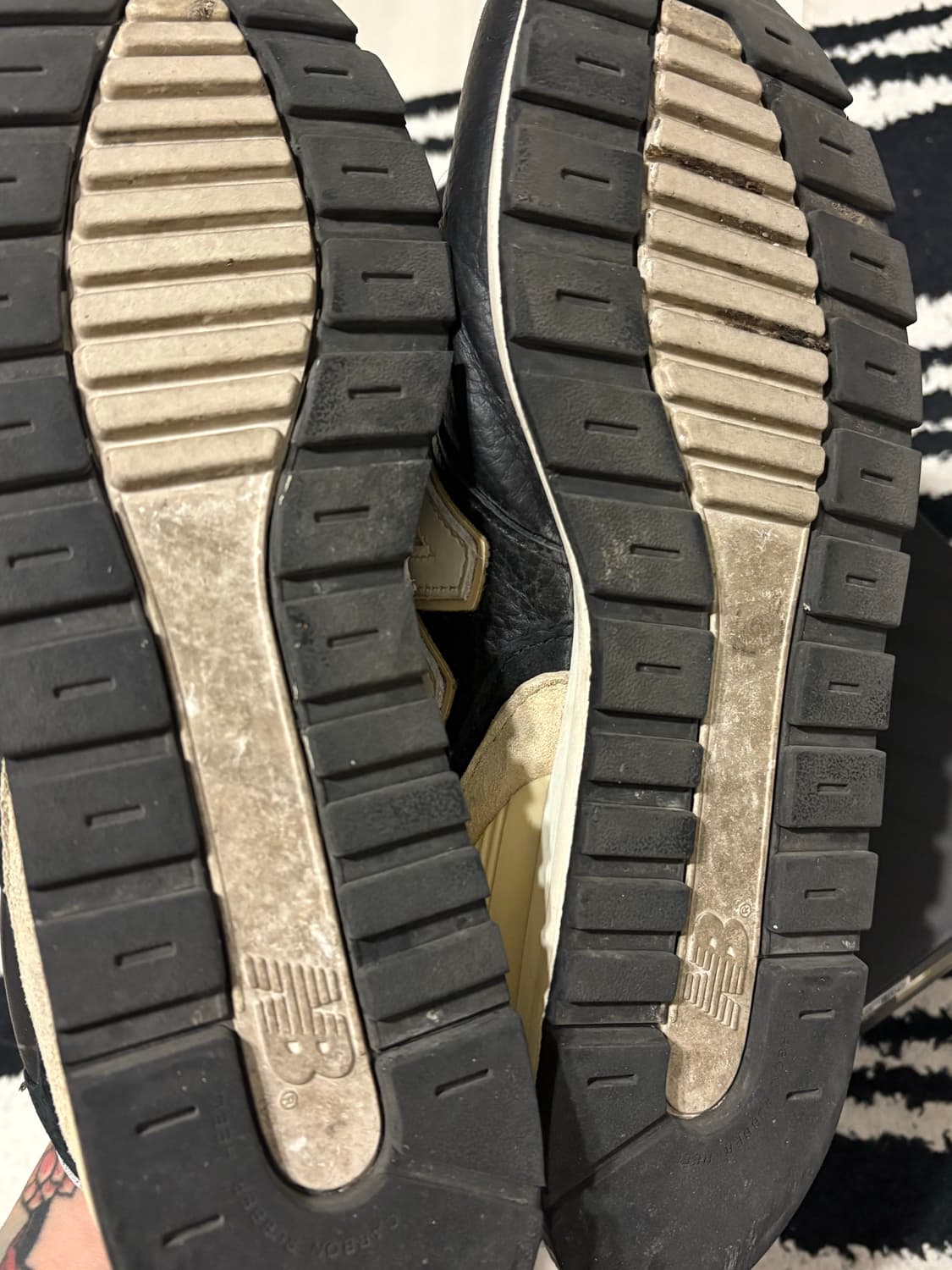 뉴발란스 x 에메 레온 도르 메이드 인 USA 996 블랙 (285) 상품이미지6