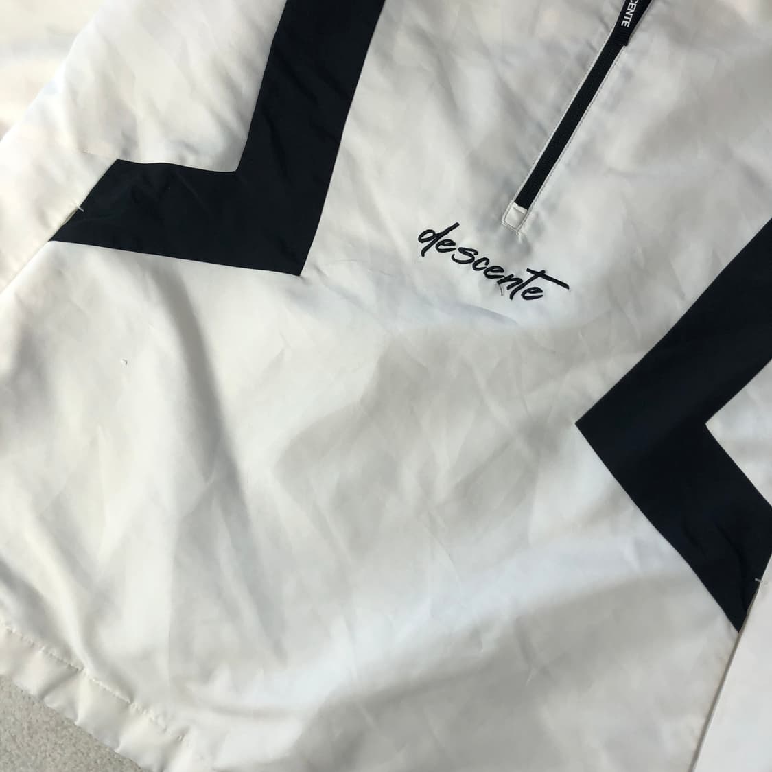 데상트 오레오 자켓 상품이미지5