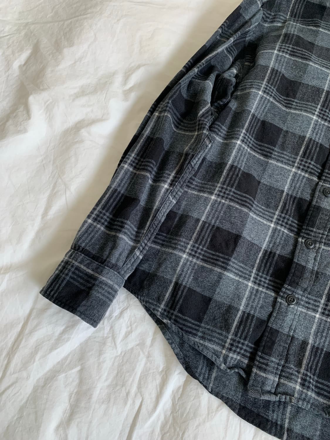 UNIQLO 블랙 체크 셔츠 상품이미지2