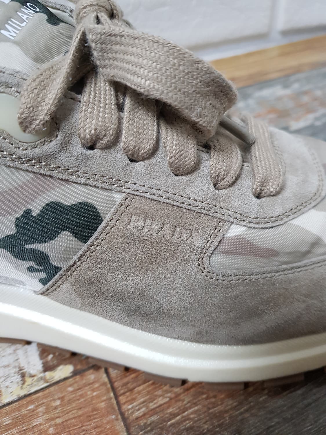 [7/260/정품] 프라다 카모 스웨이드 스니커즈 상품이미지3