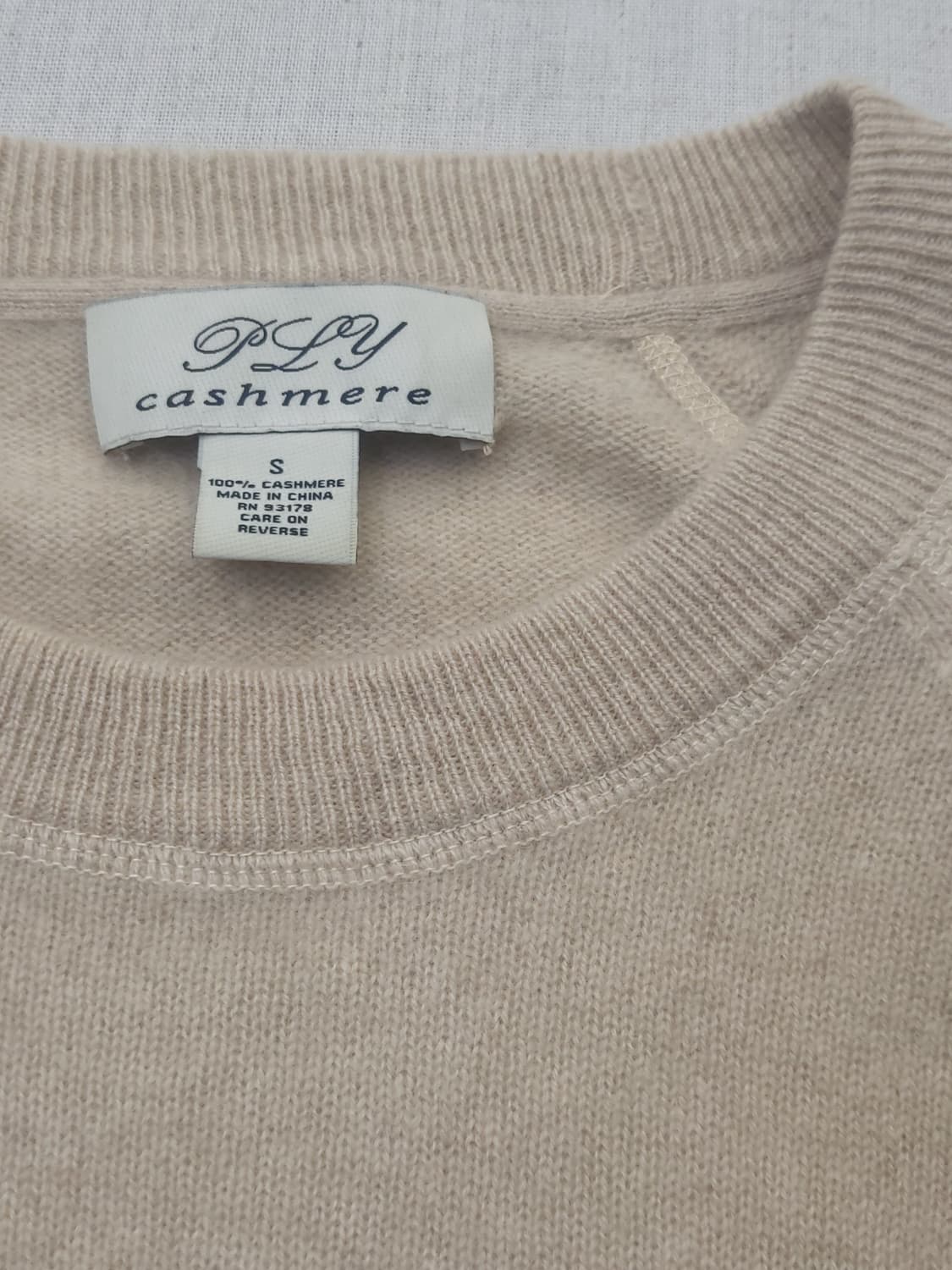 캐시미어 라운드넥 니트 베이지 s 상품이미지2