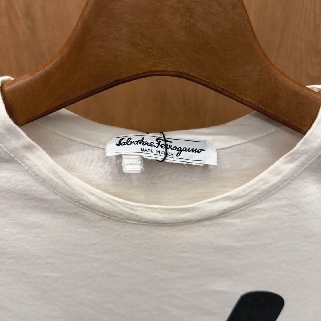 살바토레 페라가모 반팔 티셔츠 빅 로고 프린팅 라운드넥 디테일 화이트 상품이미지6