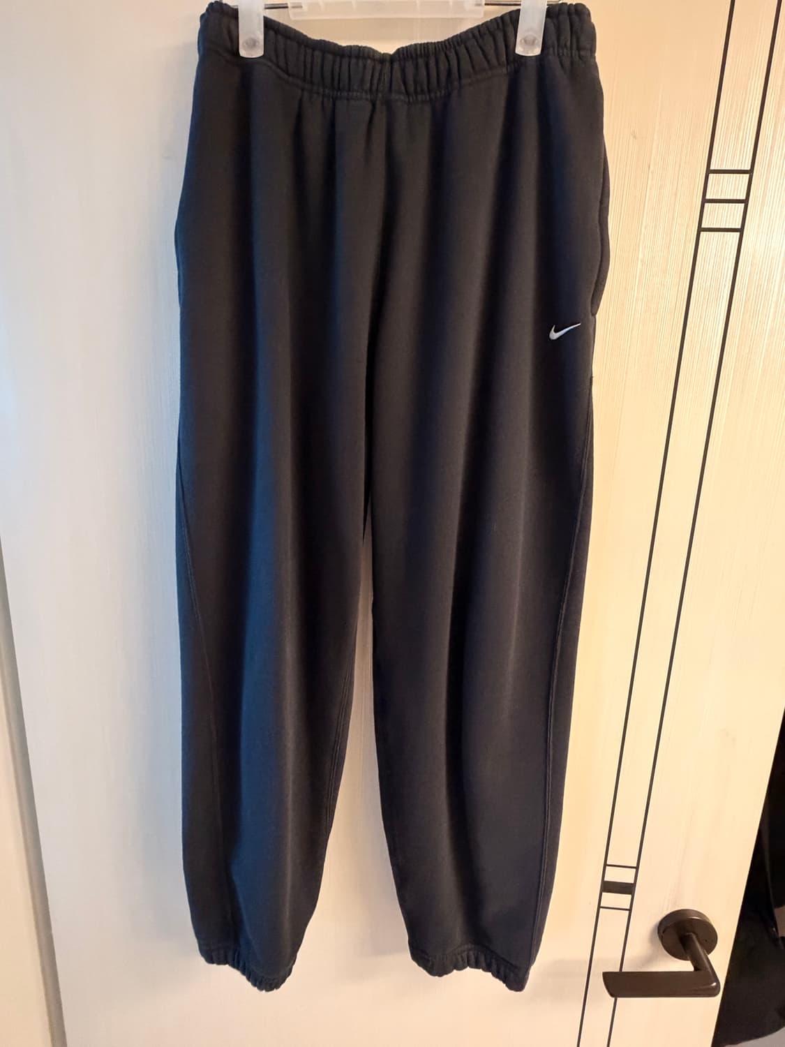 나이키 NRG 솔로스우시 블랙 팬츠 상품이미지1