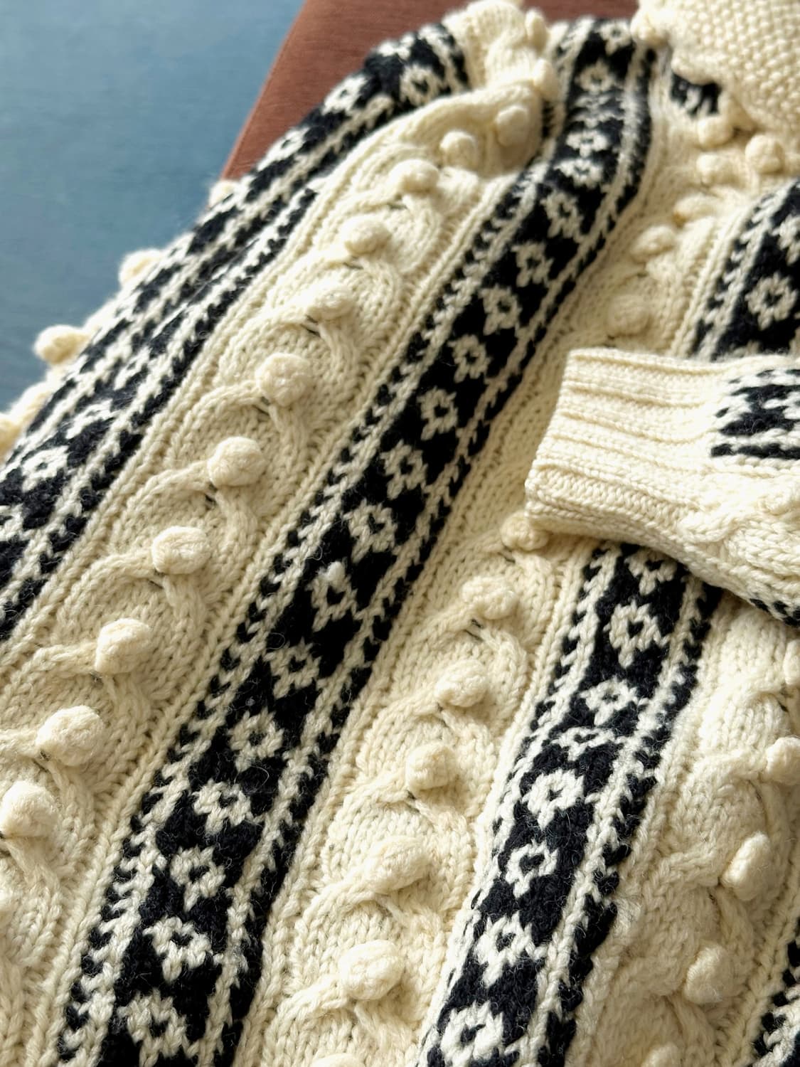 Design patterned heavy wool knit hooded  상품이미지4