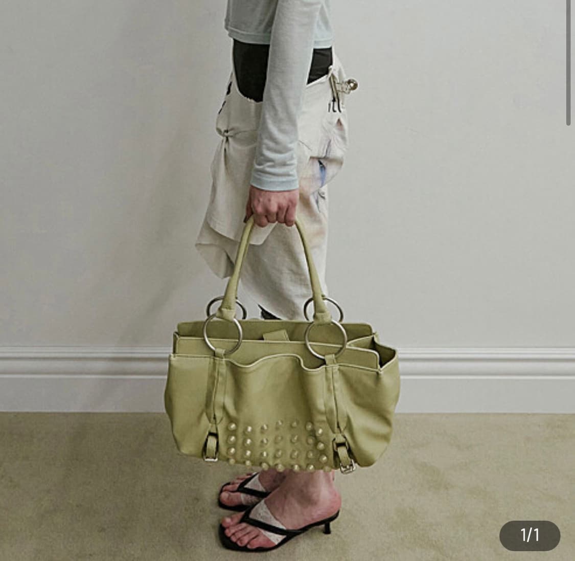 스컬프터 스터드 토트백 상품이미지2