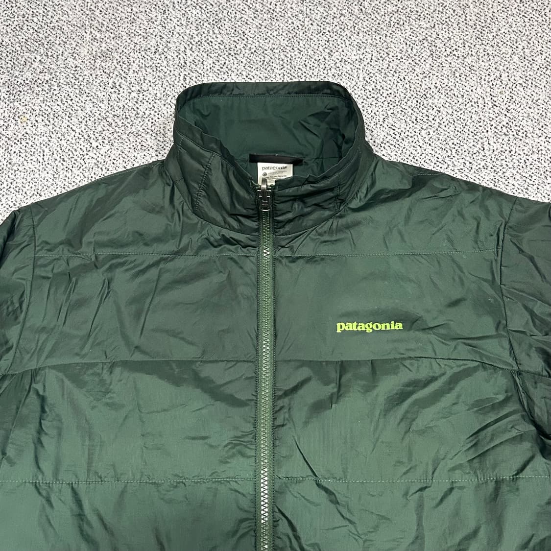 파타고니아 경량패딩 상품이미지2
