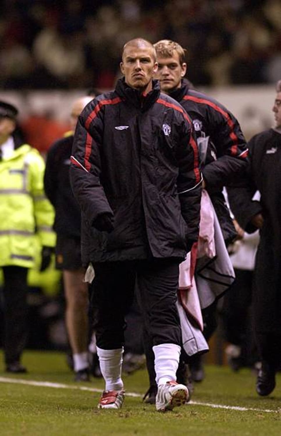 엄브로 맨유 01/03 스타디움 패딩 자켓 상품이미지3