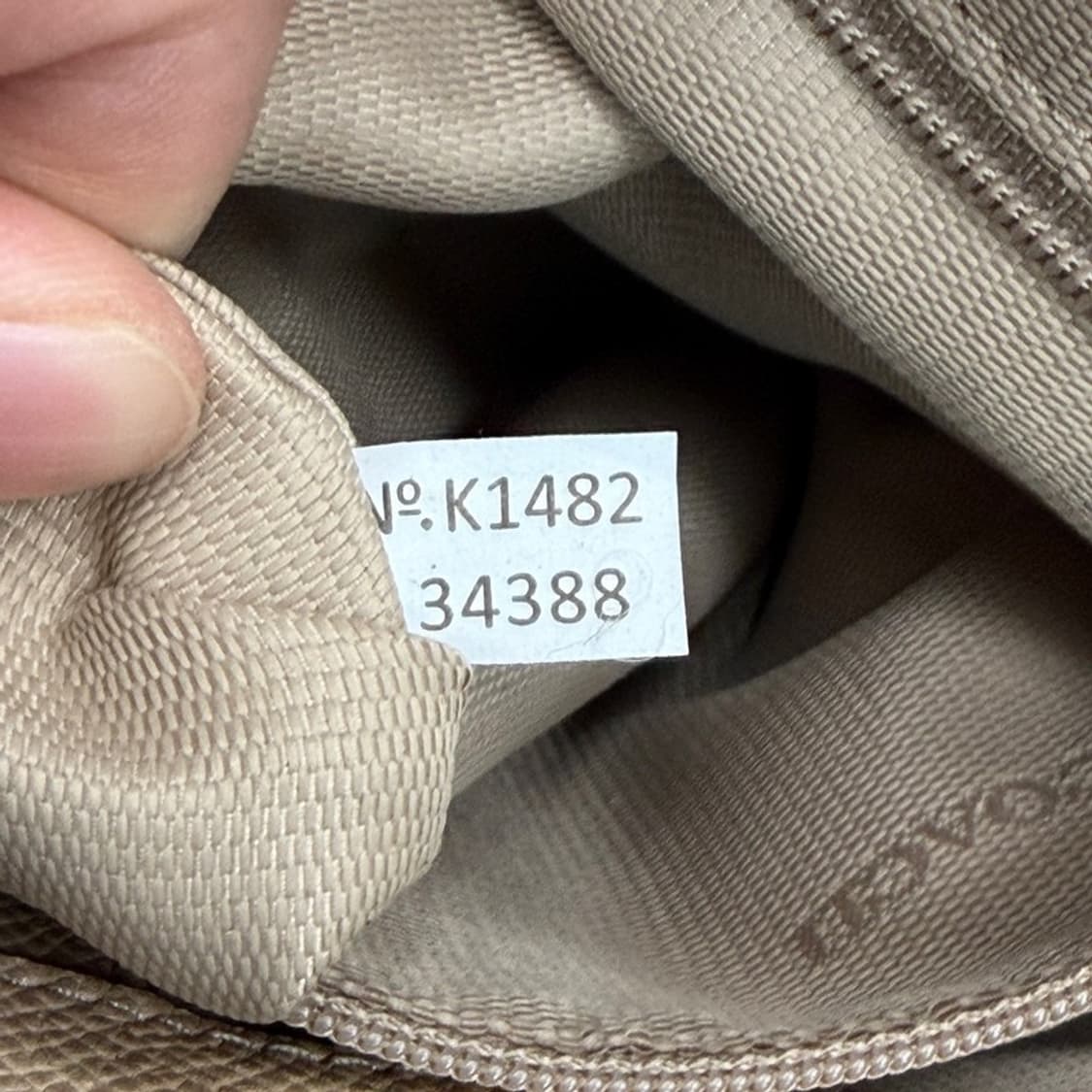 COACH 크로스 그레인 킷 캐리올 숄더백 상품이미지8