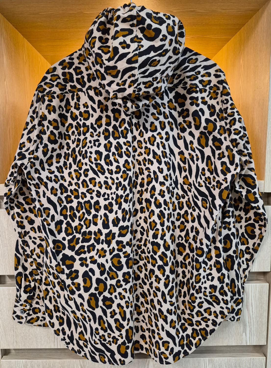 Rags McGREGOR
Leopard hooded shirt (M) 상품이미지2