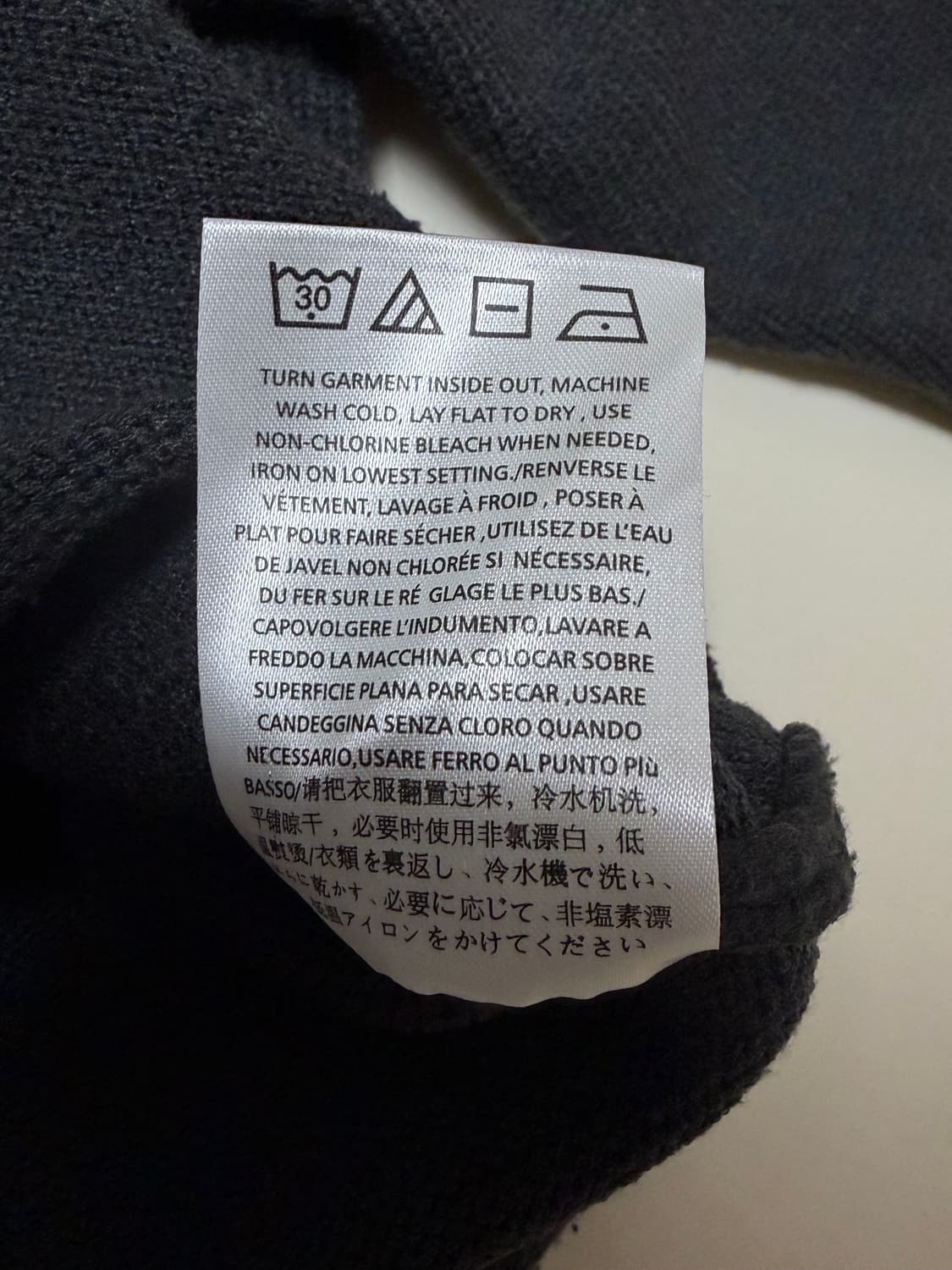 피어오브갓 에센셜 1977 로우 엣지 스웨터 아이언 L  상품이미지4