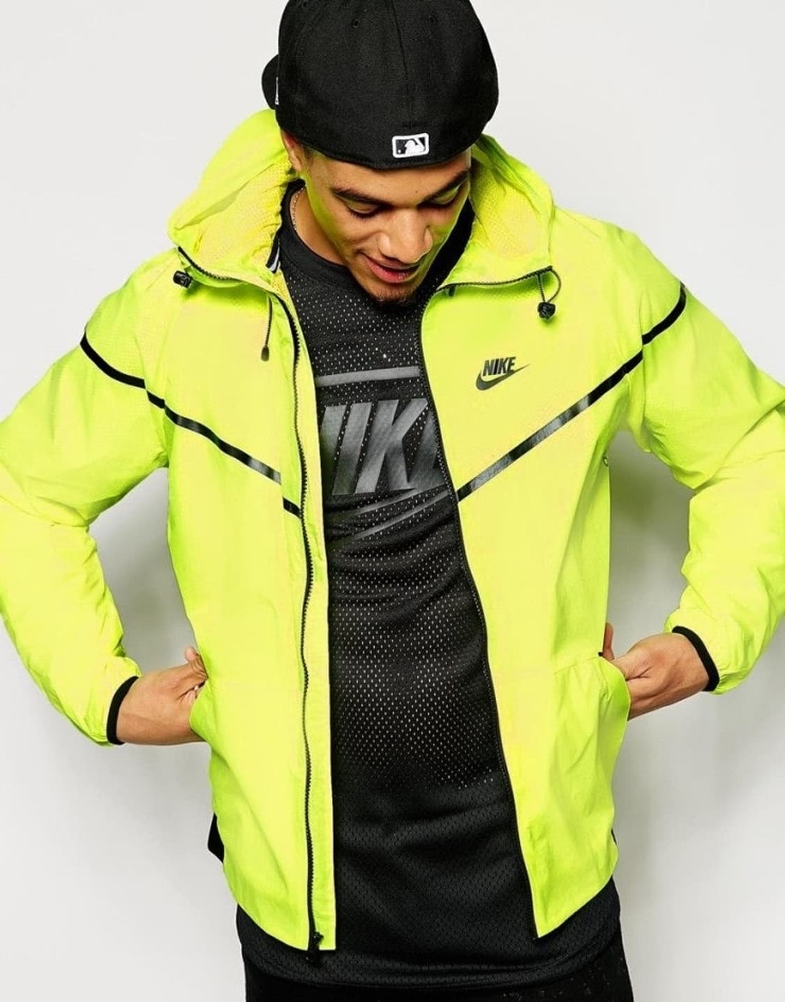 14FW 나이키 테크 에어로쉴드 윈드러너 형광 바람막이 자켓 XL 105 상품이미지5