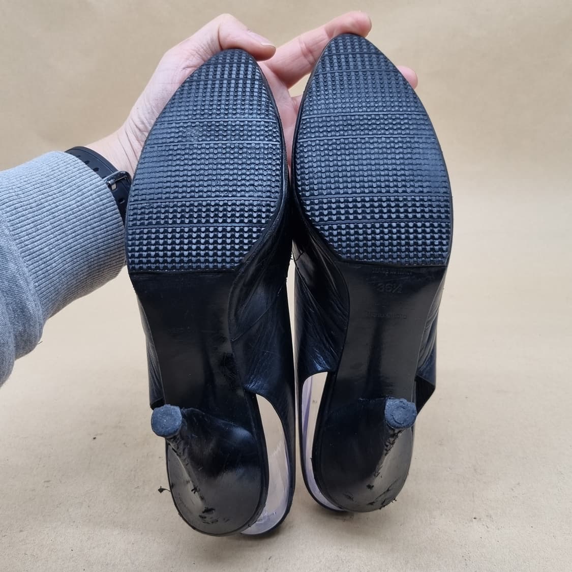 프라다 슬링백 36.5 240 굽10 상품이미지2