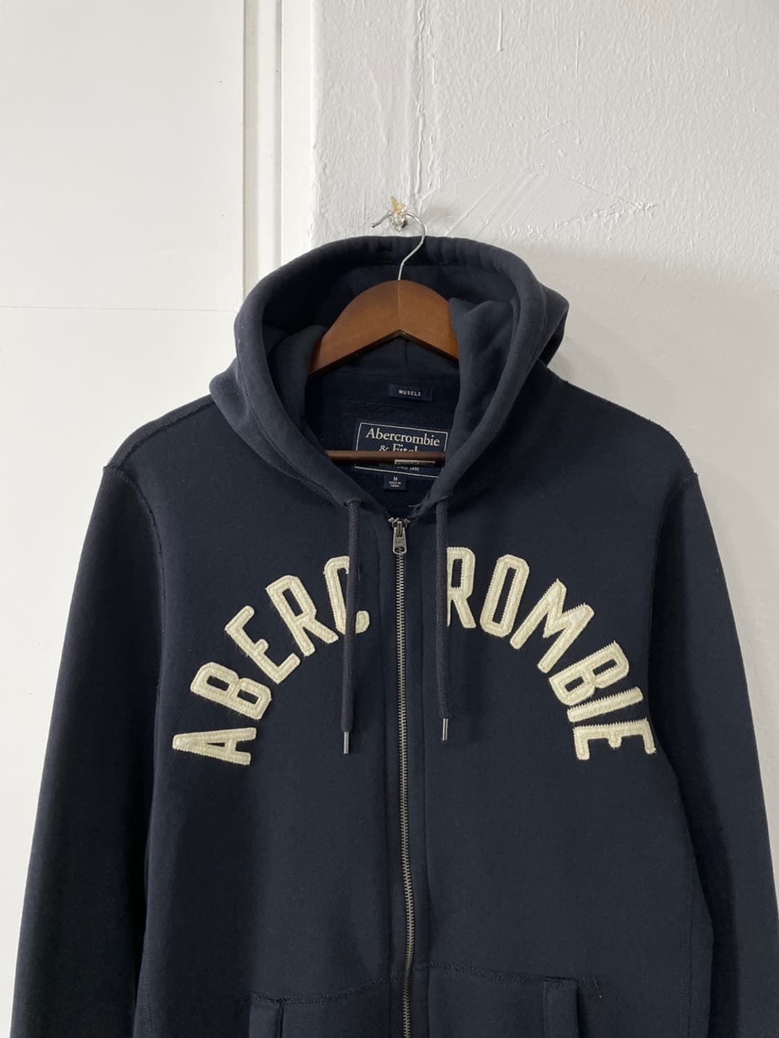 아베크롬비 아치 로고 후드집업 상품이미지2