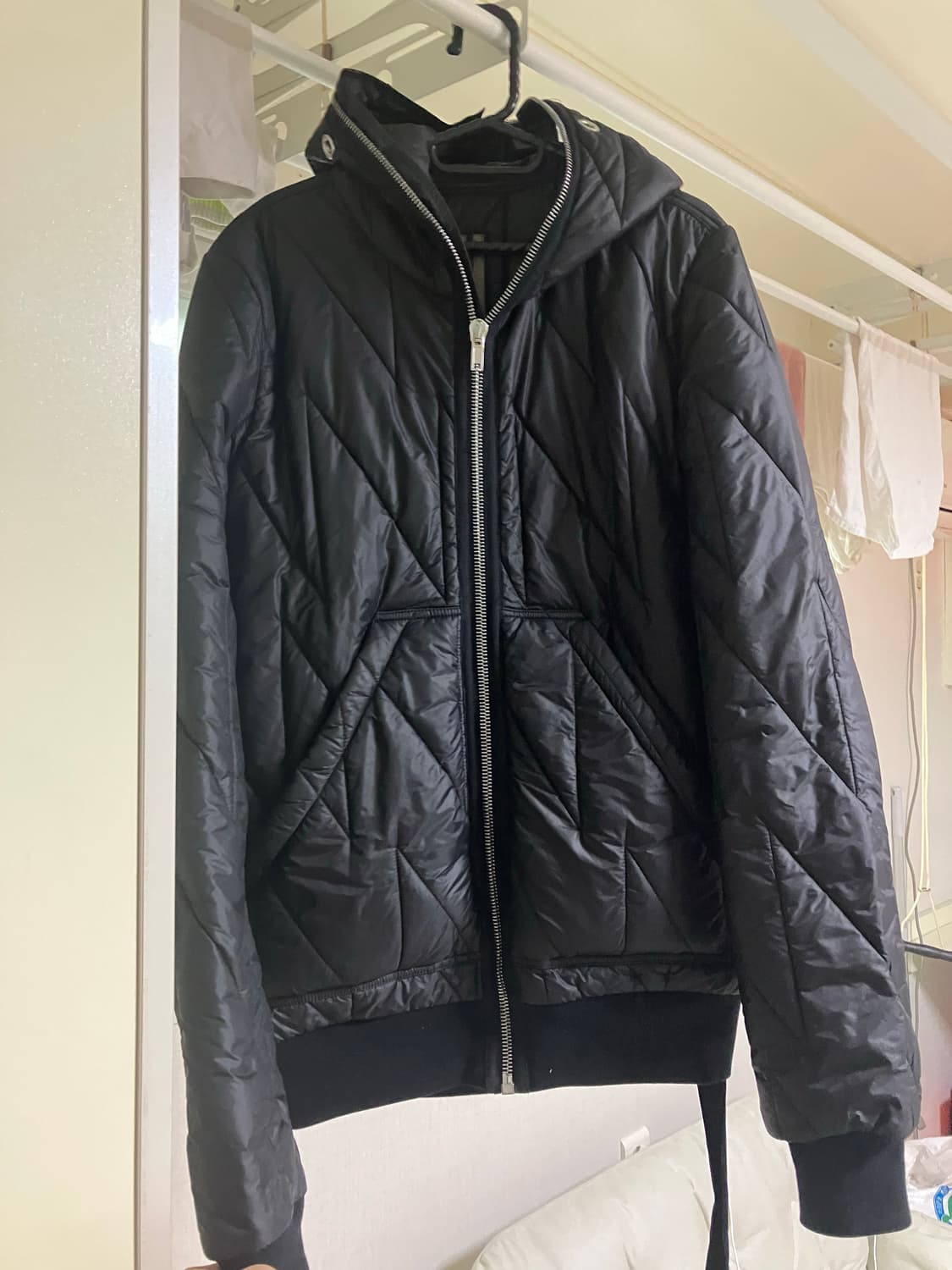 릭오웬스 경량패딩 m 상품이미지1