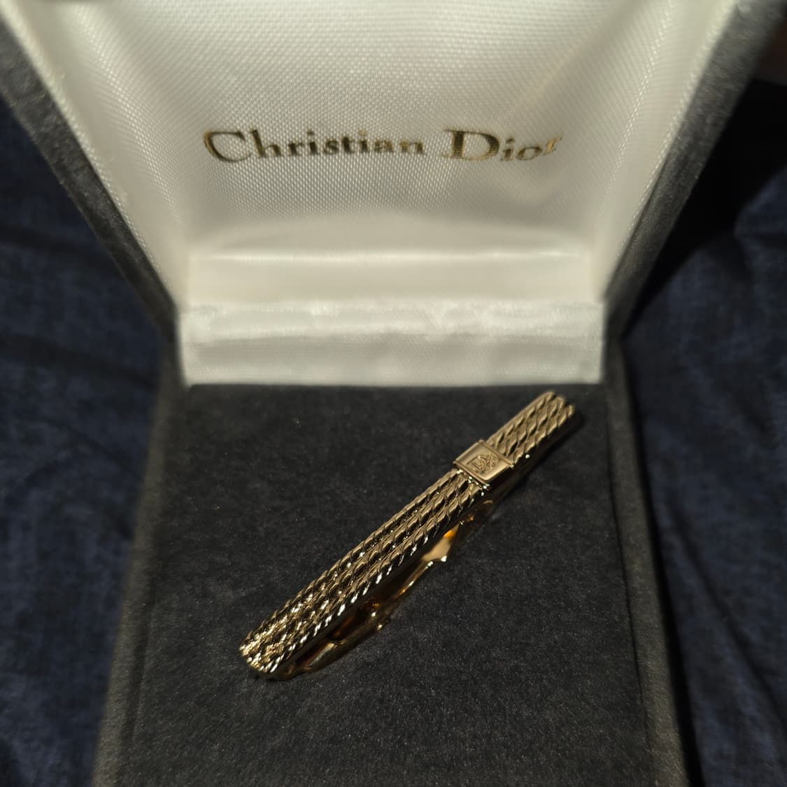 크리스찬 디올 금장 넥타이핀 케이스 포함 A급 상품이미지1