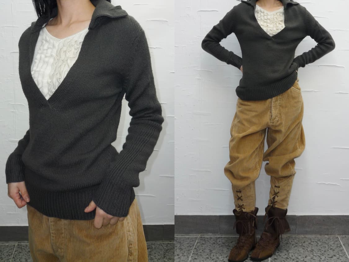deep v-neck knit 상품이미지1