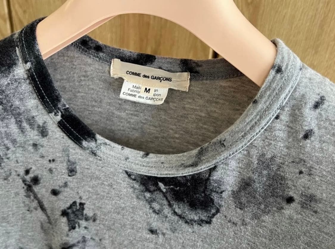 M)COMME des GARÇONS 페인트 가공 무라조메 반팔 티셔츠 상품이미지3