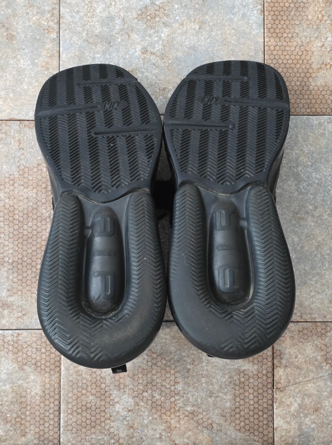 (265)나이키 에어포스 270 트리플 블랙  상품이미지10