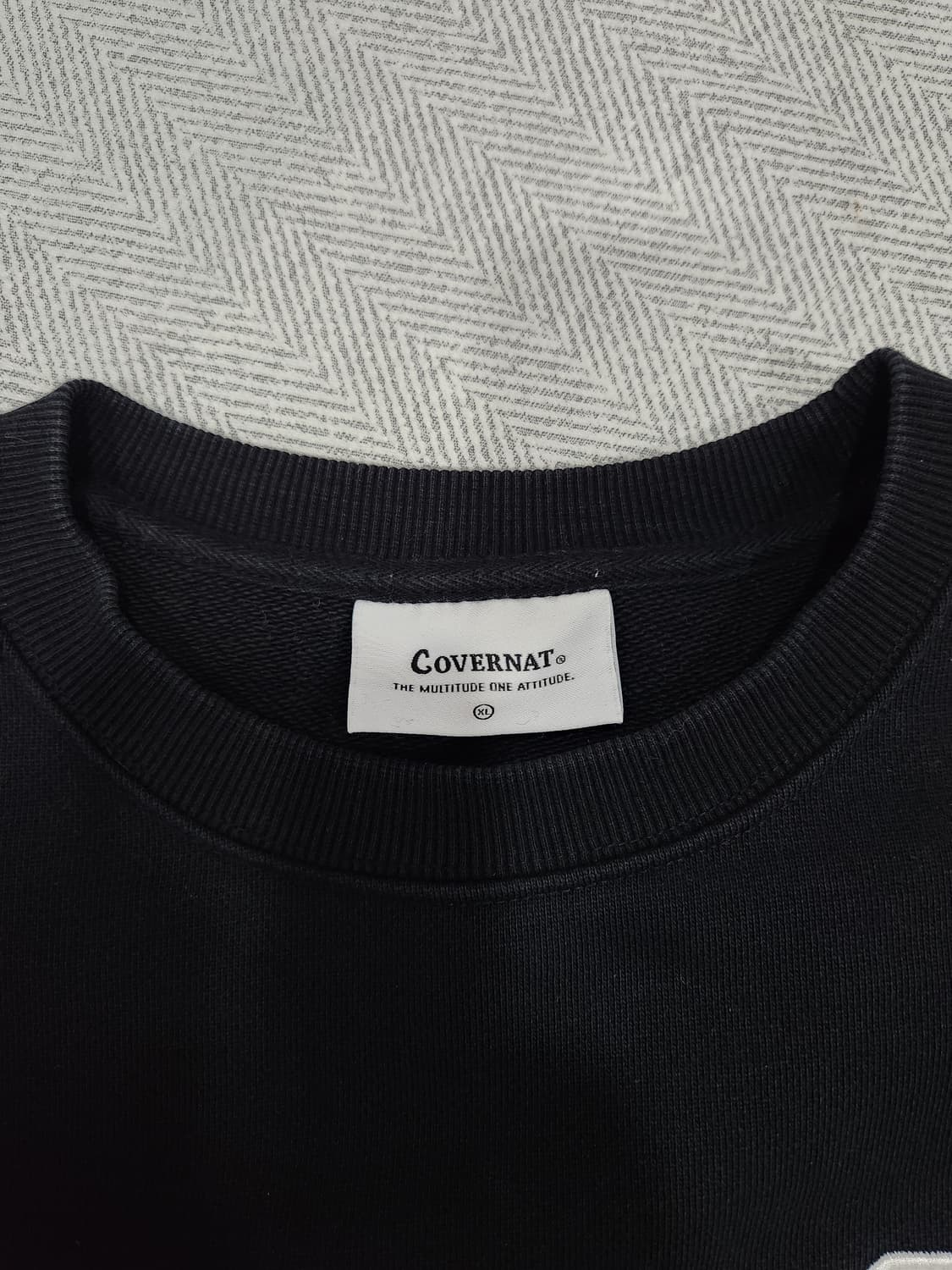 커버낫 C 로고 크루넥 블랙 맨투맨 남성 105사이즈 상품이미지5